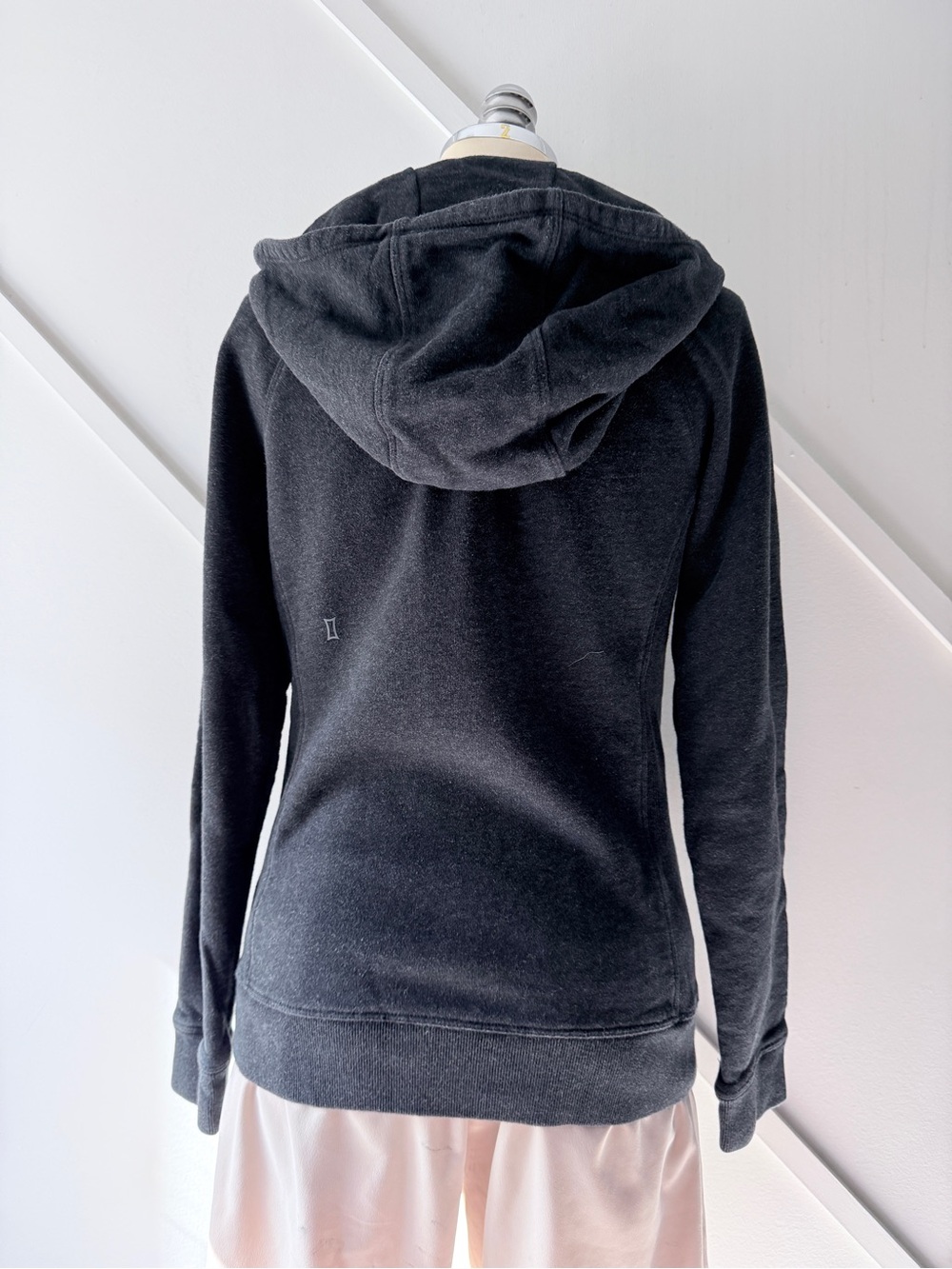 Kit and Ace Dark Grey Cotton Zip Hoodie XS | Pilates Studio Athleisure - Picture 3 of 14